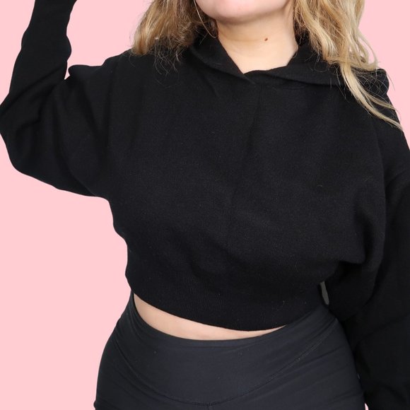 BLACK ZARA CROP HOODIE - Picture 1 of 3